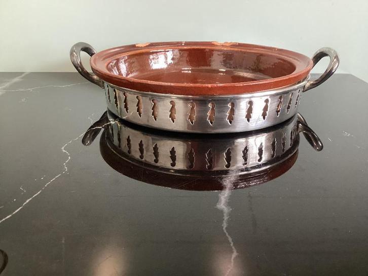 Plat de cuisson Wiskemann et Valauris. 258/1a., Antiquités & Art, Antiquités | Plateaux, Enlèvement