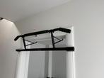 Pull-up bar / Optrekstang voor deurkozijn (nieuw!), Sport en Fitness, Fitnessmaterialen, Ophalen, Nieuw, Oprekstang