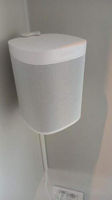 2 Sonos one. beschikbaar voor biedingen