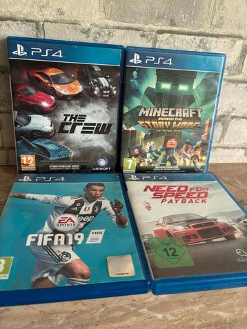 Lots jeux ps4  beschikbaar voor biedingen