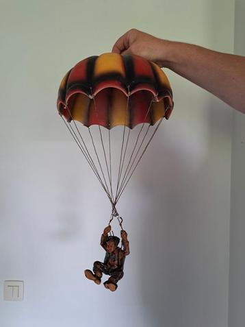 Parachute met clown