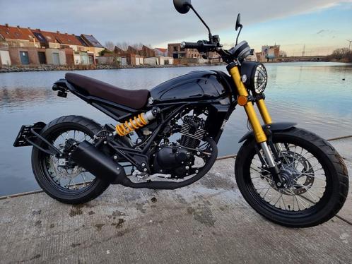 Gloednieuwe Caféracer | 125 cc | Zwart | Bespaar tot €300, Motoren, Overige Motoren, Ophalen of Verzenden