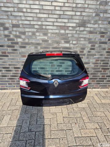 Renault Megane station 2009 - 2016 achterklep blauw €300 beschikbaar voor biedingen