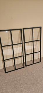 2 metalen deurkaders, enkel stukje glas gescheurd, Huis en Inrichting, Woonaccessoires | Memoborden, Ophalen of Verzenden, Gebruikt