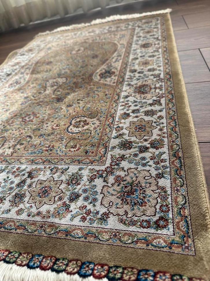 Prachtig Iraans tapijt 105x68, Huis en Inrichting, Stoffering | Tapijten en Vloerkleden, Zo goed als nieuw, 50 tot 100 cm, 100 tot 150 cm