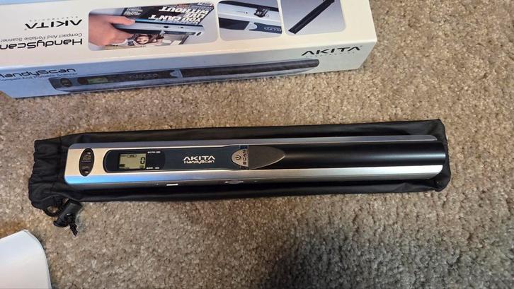 Akita HandyScan Compacte draahbare scanner 900 Dpi, Computers en Software, Scanners, Zo goed als nieuw, Documentscanner, MacOS