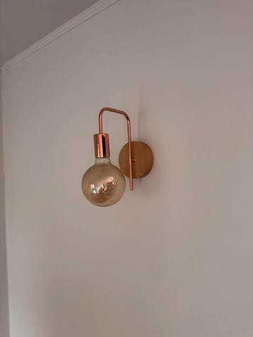 Set wand- en plafondlampen beschikbaar voor biedingen