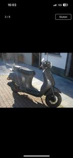 Neco azuri 50 cc papieren in orde gaat weg voor elk bod, Enlèvement, Comme neuf