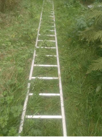 Splitbare aluminium ladder van 5,80 m 280 300 beschikbaar voor biedingen
