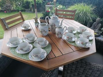 Limoges porseleinen koffieset beschikbaar voor biedingen