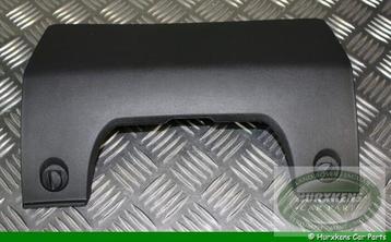 Afdekplaat van trekhaak Land Rover Discovery 3 en 4 beschikbaar voor biedingen