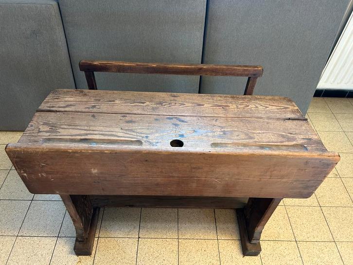 Oude houten schoolbank, Antiek en Kunst, Antiek | Meubels | Tafels, Ophalen