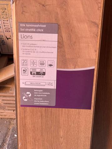 Laminaatparket beschikbaar voor biedingen
