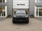 Land Rover Defender 130 D300 X-Dynamic SE AWD Auto. 25.5MY, Auto's, Automaat, USB, 3000 kg, Zwart