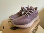 Yeezy Boost 350 V2 Mono Mist EU42 2/3, Kleding | Heren, Bruin, Nieuw, Ophalen of Verzenden, Sneakers