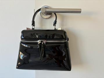 zwart schoudertasje Emporio Armani beschikbaar voor biedingen