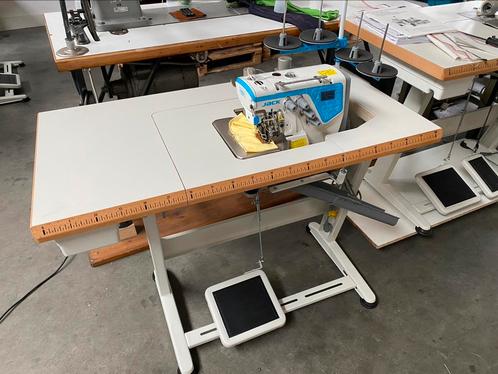 Industriële lockmachine overlock jack c4 automaat nieuw, Hobby en Vrije tijd, Naaimachines en Toebehoren, Nieuw, Lockmachine, Overige merken