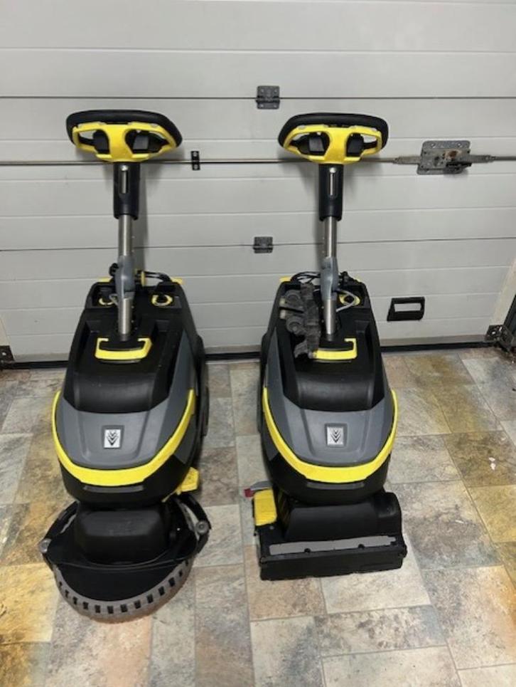Twee professionele Kärcher schrob-zuigmachines–topkwaliteit, Doe-het-zelf en Bouw, Reinigingsmachines, Gebruikt, Schrobmachine