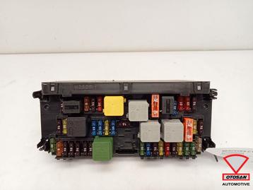 Mercedes C Klasse W204 Zekeringkast A2129006824 beschikbaar voor biedingen