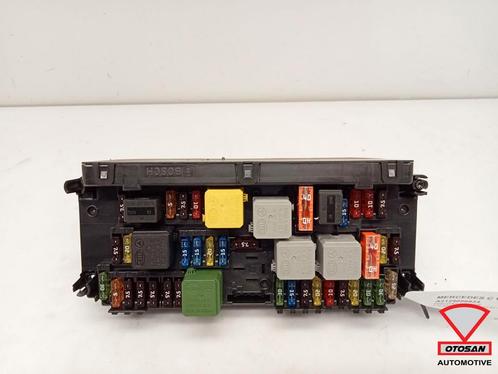 Mercedes C Klasse W204 Zekeringkast A2129006824, Auto-onderdelen, Elektronica en Kabels, Mercedes-Benz, Gebruikt