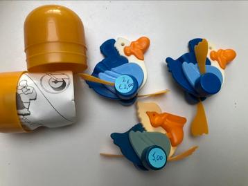 Kindersurprise : eend (1993) en Pelikaan beschikbaar voor biedingen