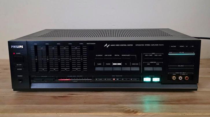 Philips FA-569 versterker, Audio, Tv en Foto, Versterkers en Ontvangers, Zo goed als nieuw, Stereo, Overige merken, Ophalen of Verzenden