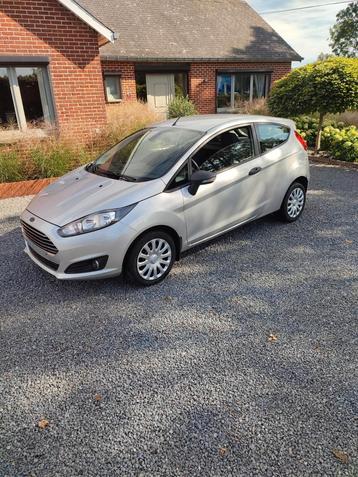 Ford Fiesta 1.6 tdi 95cv 2013 utilitaires 2 places 
