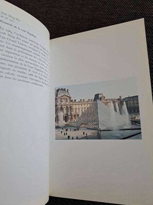 Louvre - Guide des collections - édition 1989, Boeken, Kunst en Cultuur | Beeldend, Gelezen, Ophalen of Verzenden