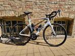 BMC Roadmachine 02 Three 58, Fietsen en Brommers, 28 inch, Gebruikt, Carbon, Heren