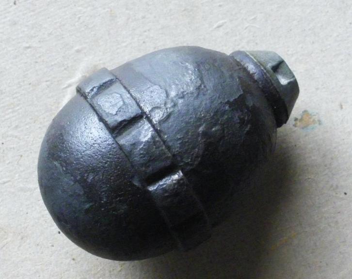 1917 Eierhandgranate allemande complète, inerte et vide, Verzamelen, Militaria | Algemeen, Landmacht, Overige typen, Verzenden