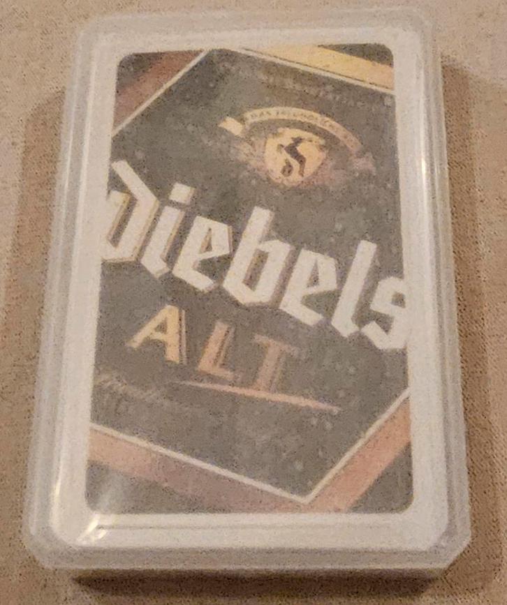 Diebels Alt speelkaarten in doos NIEUW
De afbeel, Verzamelen, Speelkaarten, Jokers en Kwartetten, Speelkaart(en), Ophalen of Verzenden