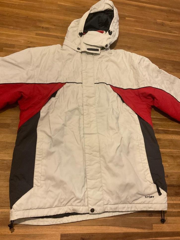 Degelijke Skijas - Medium (maat 50), Sports & Fitness, Ski & Ski de fond, Comme neuf, Vêtements, Enlèvement