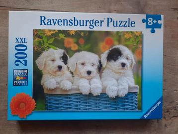 Ravensburger puzzel XXL 200 stuks hond hondjes puppies ZGAN beschikbaar voor biedingen