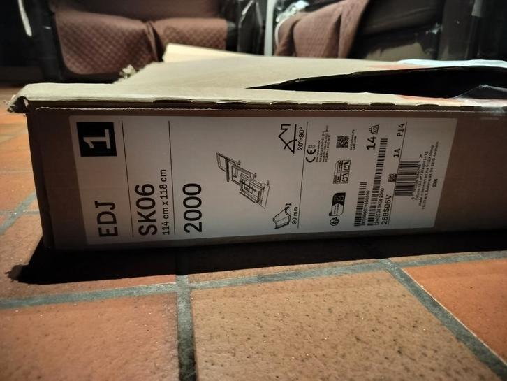VELUX EDJ 2000 SK06 – raccord 114x118, Bricolage & Construction, Vitres, Châssis & Fenêtres