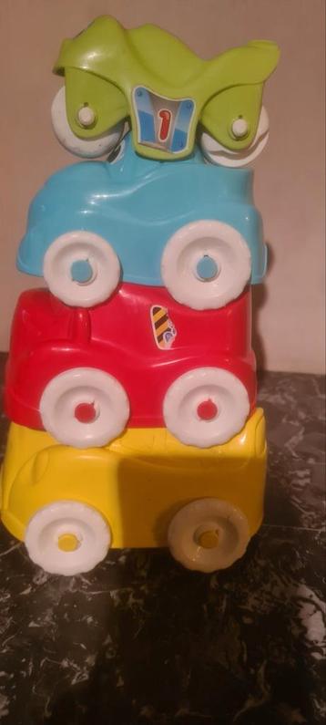 Stapelauto's  beschikbaar voor biedingen