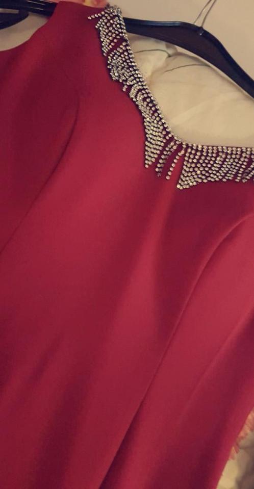 Elegante rode avondjurk, Kleding | Dames, Jurken, Zo goed als nieuw, Maat 36 (S), Rood, Onder de knie, Ophalen