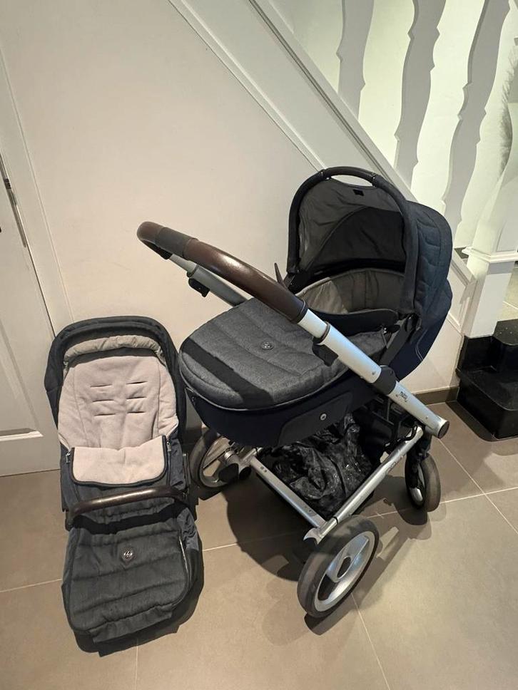 Wandelwagen mutsy Igo, Kinderen en Baby's, Kinderwagens en Combinaties, Zo goed als nieuw, Kinderwagen, Mutsy, Met reiswieg, Verstelbare duwstang