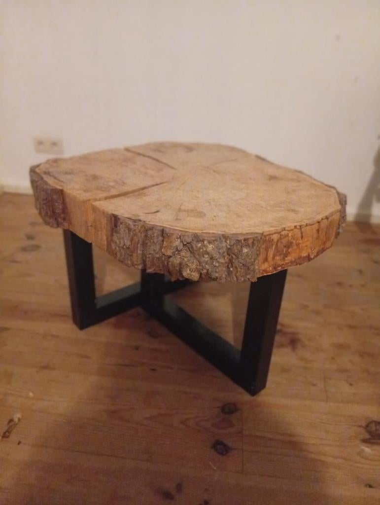 Tafel afm.70cm breedte hoogte 55cm, Enlèvement