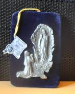 decoration  sur velours bleu grotte de lourdes etain, Ophalen of Verzenden