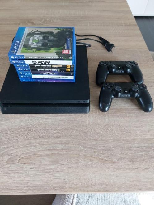 PS4 500Gb + 2 controllers + 7 top games!, Games en Spelcomputers, Spelcomputers | Sony PlayStation 4, Gebruikt, Slim, 500 GB, Met 2 controllers