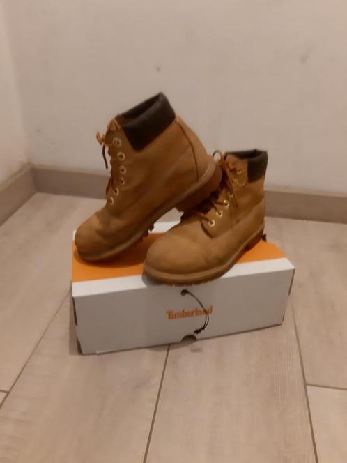 Timberland maat 35, Kinderen en Baby's, Kinderkleding | Schoenen en Sokken, Gebruikt, Laarzen, Jongen of Meisje, Ophalen of Verzenden