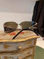 Lunettes de soleil Givenchy vintage, rares et authentiques, Comme neuf, Autres marques, Noir, Enlèvement ou Envoi