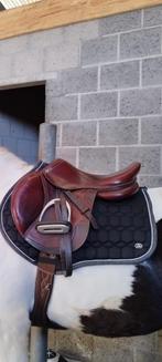 CWD zadel 17 inch, Enlèvement, Comme neuf