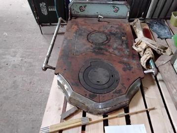 Oude leuvense stoof beschikbaar voor biedingen