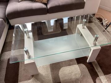 Table basses  beschikbaar voor biedingen