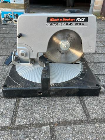Black & Decker verstekzaag, Doe-het-zelf en Bouw, Gereedschap | Zaagmachines, Ophalen, Gebruikt