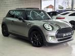 MINI Cooper 1.5 ESSENCE 136 CV / 1ER MAIN / FULL CARNET, Auto's, 4 zetels, Stof, 136 pk, https://public.car-pass.be/vhr/6df8c837-cac7-4f1e-8d13-55d11cf2a572