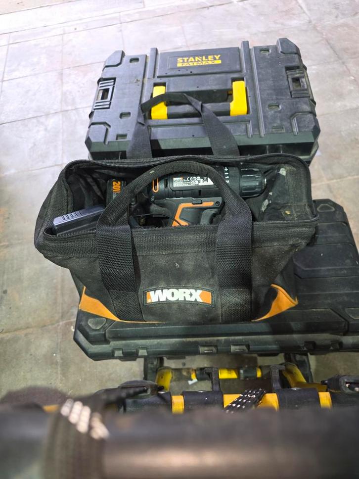 3 Worx-schroevendraaiers, Doe-het-zelf en Bouw, Gereedschap | Schuurmachines