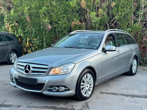 Mercedes c200 2.2 diesel 5000€ gekeurd voor verkoop, Auto's, Mercedes-Benz, Bedrijf, Te koop, Ophalen