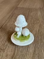 Paddenstoeltje, Ophalen, Zo goed als nieuw